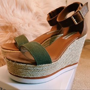 Steve Madden Espadrille wedges